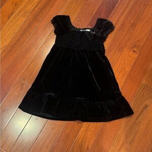 Charming Black Velvet Kids Dress Size 6/6X